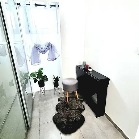 Charmant Appart 4Per Marseille Exterior photo
